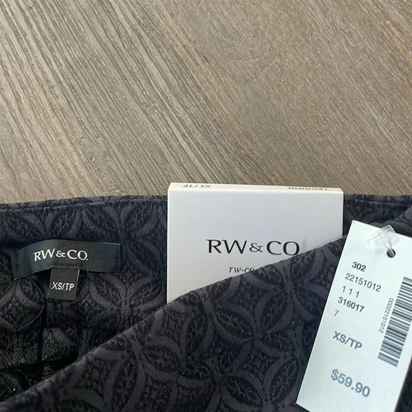 RW Leggings brand new tags attached - Picture 3 of 3